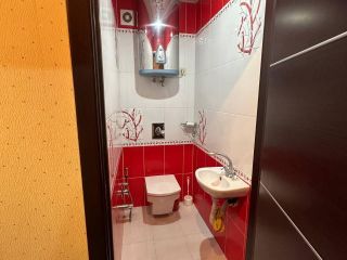 Продаю трешку шикарный ремонт в центре города с мебелью фото 15 Ногинск