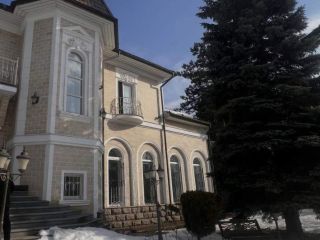 Продаю коттедж с мебелью имеется баня фото Красногорск