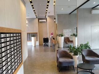 Сдам студию имеется охрана с мебелью фото 12 Москва