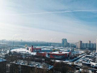 Продаю однушку документы готовы имеется охрана фото Химки