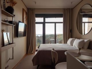 Продам студию имеется охрана черновая отделка фото Санкт-Петербург