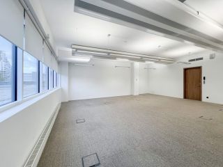 Сдам офисное помещение имеется охрана фото 2 Санкт-Петербург