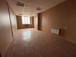 Сдам помещение свободного назначения имеется охрана с коммуникациями фото 17 Ульяновск