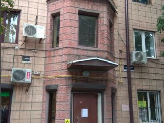 Продаю помещение свободного назначения в неплохом состоянии в центре города фото 2 Гуково