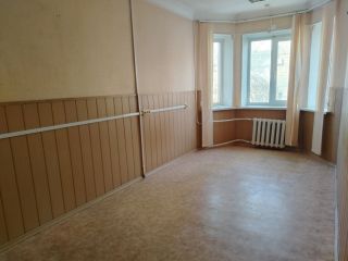 Продаю помещение свободного назначения в неплохом состоянии в центре города фото 11 Гуково