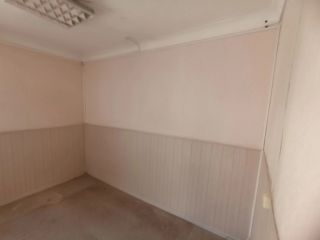 Продаю помещение свободного назначения в неплохом состоянии в центре города фото 15 Гуково