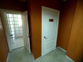 Продаю помещение свободного назначения в неплохом состоянии в центре города фото 22 Гуково