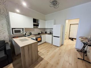 Продам студию косметический ремонт с мебелью фото 6 Севастополь