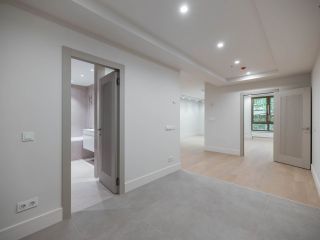 Продам двухкомнатную квартиру фото Москва