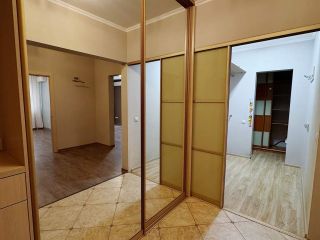 Продам двухкомнатную квартиру для студентов с мебелью фото 3 Краснодар