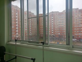 Продаю двушку косметический ремонт в центре города с мебелью фото 3 Ногинск