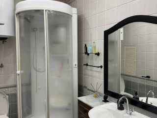 Продам двушку взрослый собственник фото 5 Москва