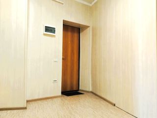 Продам 1 комнатную квартиру шикарный ремонт в отличном состоянии взрослый собственник фото 2 Магнитогорск