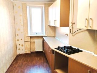 Продам 1 комнатную квартиру шикарный ремонт в отличном состоянии взрослый собственник фото Магнитогорск