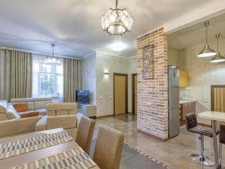 Продается кирпичный коттедж взрослый собственник с коммуникациями фото Москва