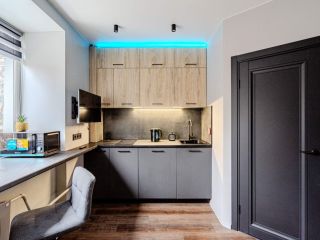 Продается трехкомнатная квартира с мебелью установлены натяжные потолки фото Екатеринбург