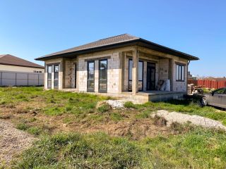 Продается кирпичный дом беловая отделка имеется скважина фото 4 Севастополь