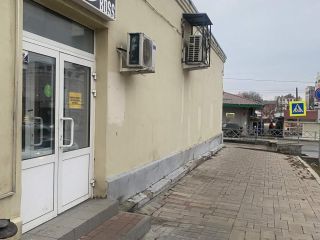 Сдаю магазин с мебелью отдельный вход фото Самара