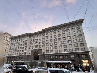 Продаю четырехкомнатную квартиру фото Москва