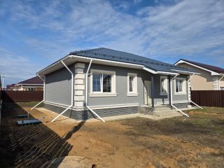 Продам блочный коттедж своя скважина асфальтная дорога фото Балашиха