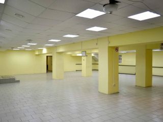 Сдается помещение под магазин на первой линии фото 2 Новосибирск