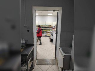 Продается помещение под магазин фото 10 Ясный