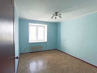 Продам трехкомнатную квартиру косметический ремонт установлены пластиковые окна есть документы фото 5 Екатеринбург