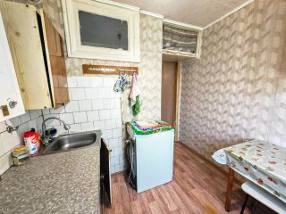 Продам трехкомнатную квартиру с индивидуальным отоплением с коммуникациями ухоженный подъезд фото 4 Тихорецк