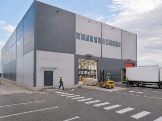 Продам помещение под склад подключена канализация есть пожарная сигнализация фото Балашиха