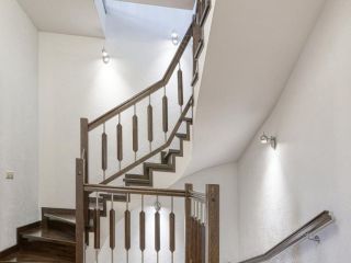 Продаю кирпичный коттедж с коммуникациями взрослый собственник фото 24 Москва