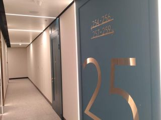 Продам трехкомнатную квартиру панорамные окна взрослый собственник фото 4 Москва