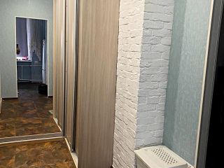 Продаю однушку косметический ремонт с мебелью сухой погреб фото 9 Омск