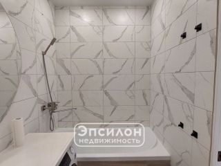 Продаю однокомнатную квартиру с мебелью установлены натяжные потолки фото 12 Курск