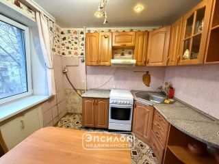 Продам 1 комнатную квартиру установлены натяжные потолки кирпичный фото 3 Курск