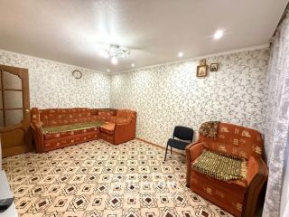 Продам 1 комнатную квартиру установлены натяжные потолки кирпичный фото 4 Курск