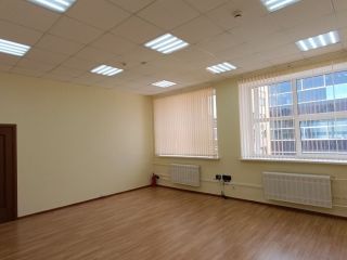 Сдаю офис косметический ремонт видеонаблюдение фото 6 Уфа