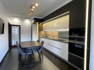 Продам 3 комнатную квартиру косметический ремонт с мебелью фото 7 Санкт-Петербург