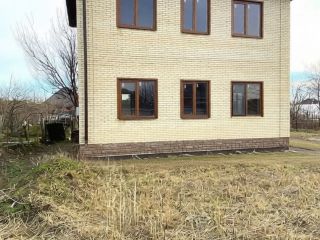 Продаю кирпичный дом беловая отделка черновая отделка фото 4 Армавир