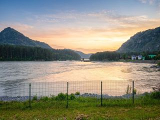Продам деревянный коттедж в отличном состоянии подключена канализация фото 10 Горно-Алтайск