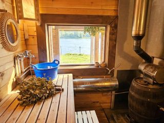 Продам деревянный коттедж в отличном состоянии подключена канализация фото 14 Горно-Алтайск