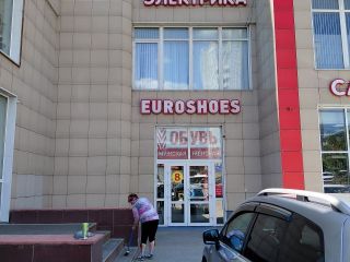 Сдаю помещение свободного назначения косметический ремонт отдельный вход асфальтная дорога фото 2 Барнаул