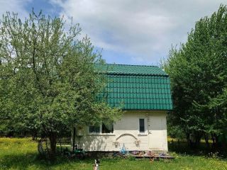 Продам деревянный дом ремонт по авторскому проекту с плодоносящим садом торг уместен фото Станица Хамкетинская