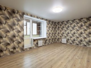 Продам двушку документы готовы установлены натяжные потолки фото Санкт-Петербург