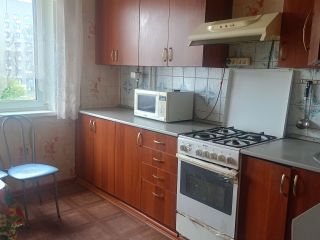 Продается 3 комнатная квартира необходим косметический ремонт в центре города пластиковые окна фото 6 Старая Купавна