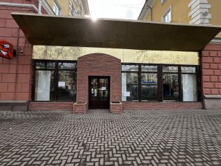 Сдается нежилое помещение необходим косметический ремонт на первой линии фото Кемерово