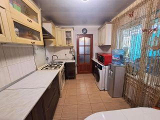Продается кирпичный дом, евроремонт, навес фото 3 Станица Бесскорбная