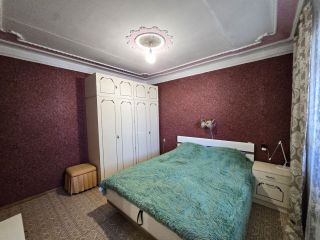 Продам 3 комнатную квартиру нуждается в косметическом ремонте с мебелью фото 17 Севастополь