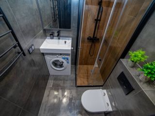 Продаю трешку установлены натяжные потолки с мебелью фото 14 Екатеринбург