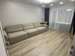 Продается двухкомнатная квартира ремонт по авторскому проекту с мебелью фото 5 Новочебоксарск