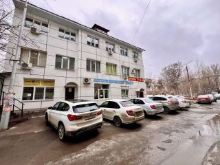Сдам офисное помещение косметический ремонт от собственника имеется охрана фото 3 Саратов
